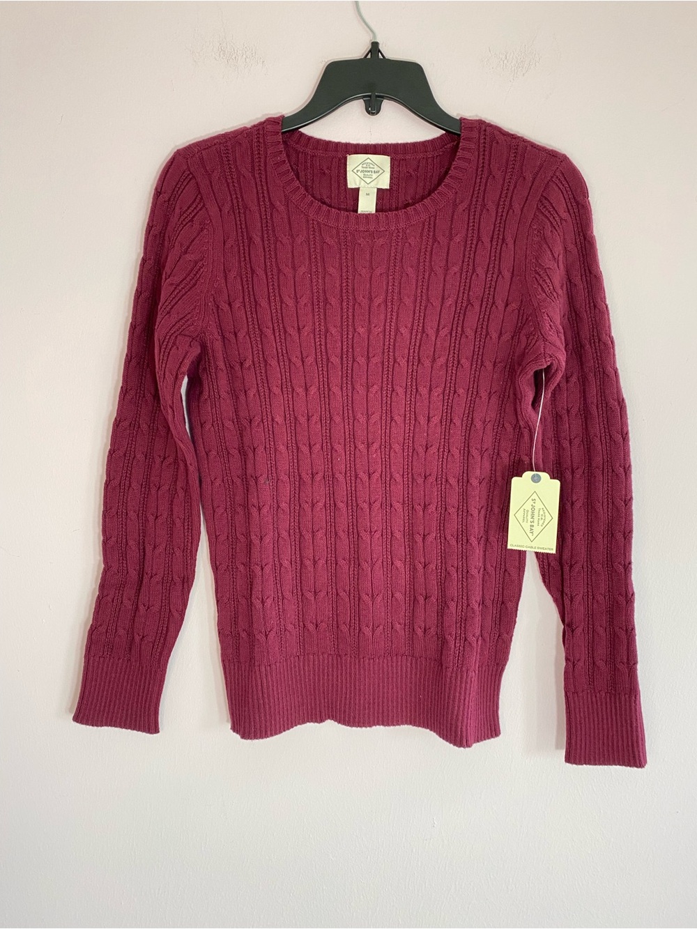 Brand new! St. John's Bay burgundy cable knit sweater in size Medium